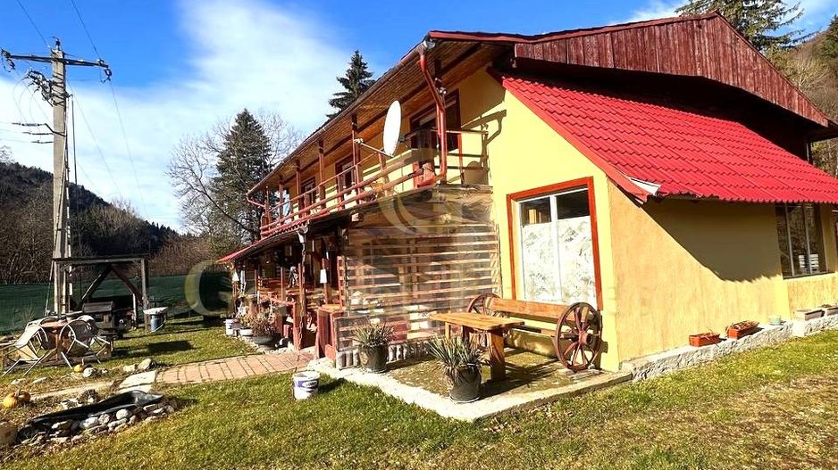 Vilă premium la munte – ideală pentru pensiune sau retreat - Poză 1
