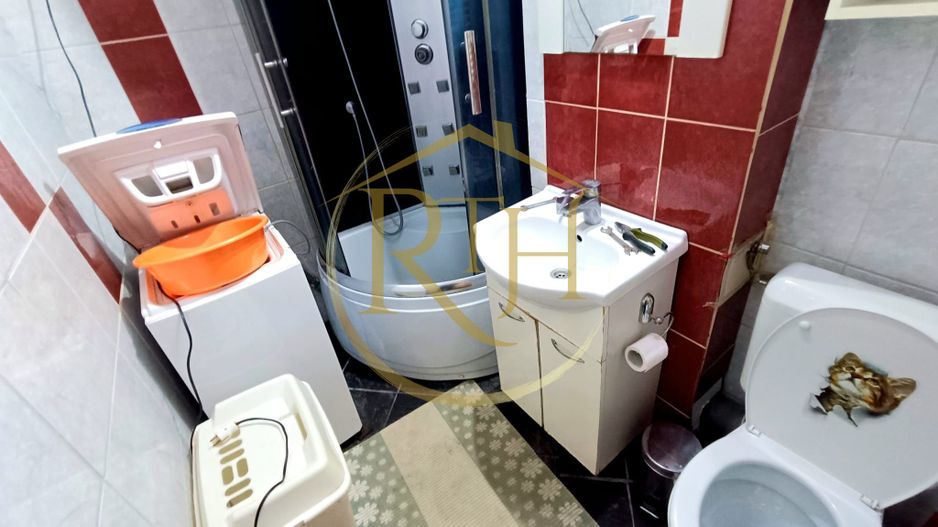 Inchiriez ap cu o camera in Girocului la padurice 250 euro/luna. - Poză 14