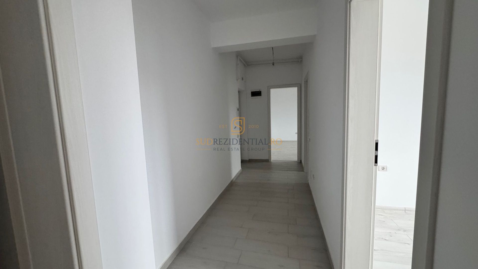 Apartament nou cu 3 camere, 3/9, mobilat partial, Rahova, Comision 0 - Poză 5