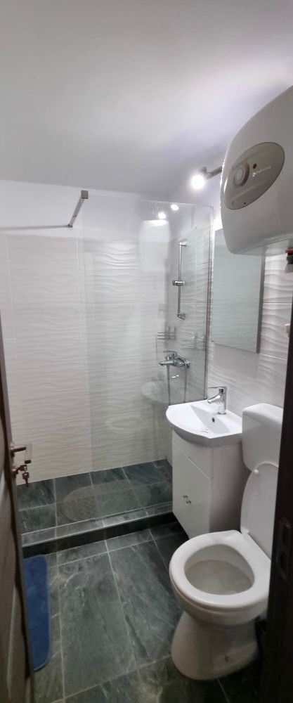 Apartament 2 camere de vanzare Drumul Taberei - Poză 3