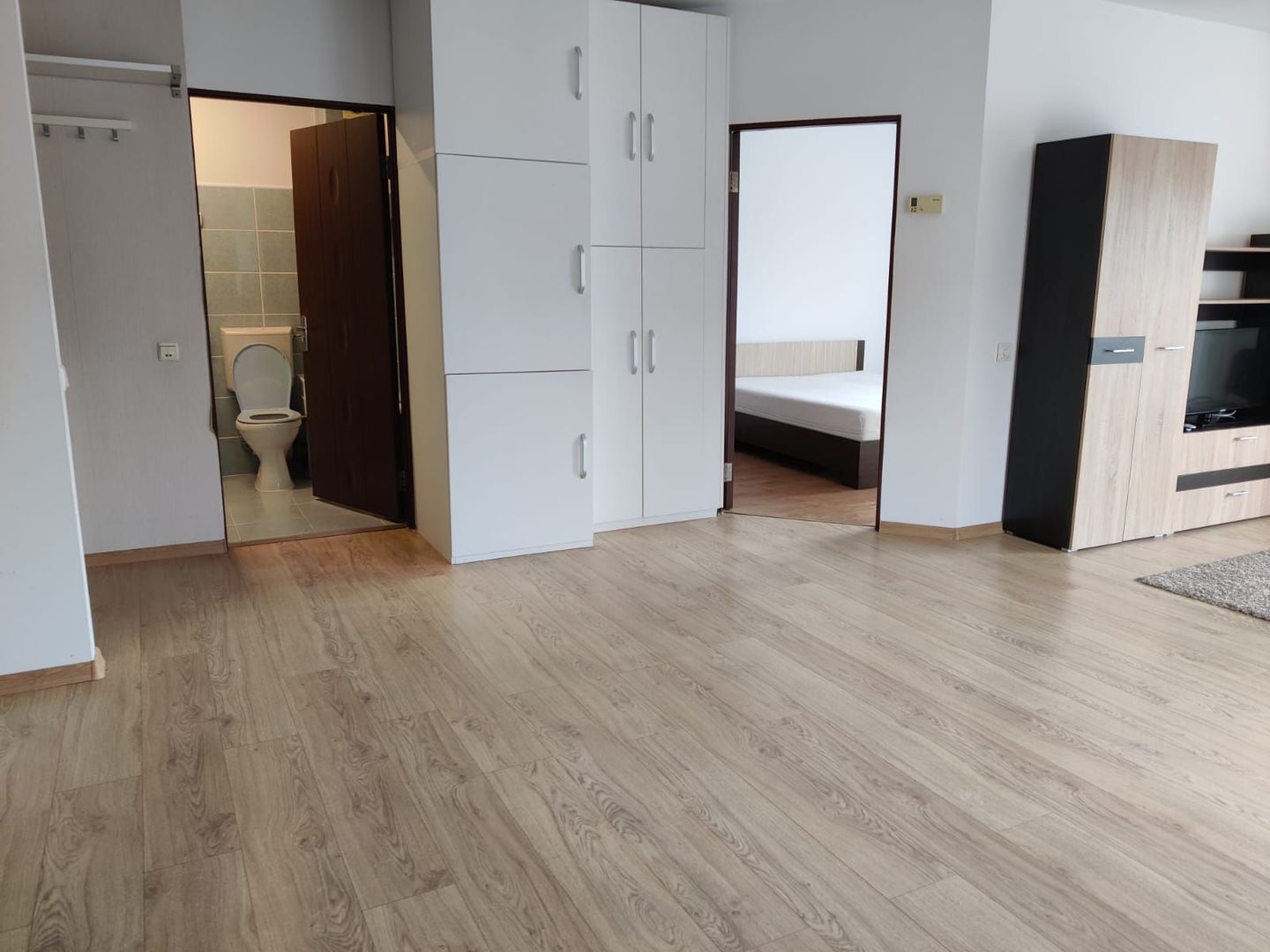Apartament 3 Cam, 80 MP, parcare, Floresti, Strada Florilor - Poză 2