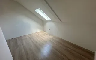 Apartment bloc nou cu lift si loc de parcare inclus - Poză 16