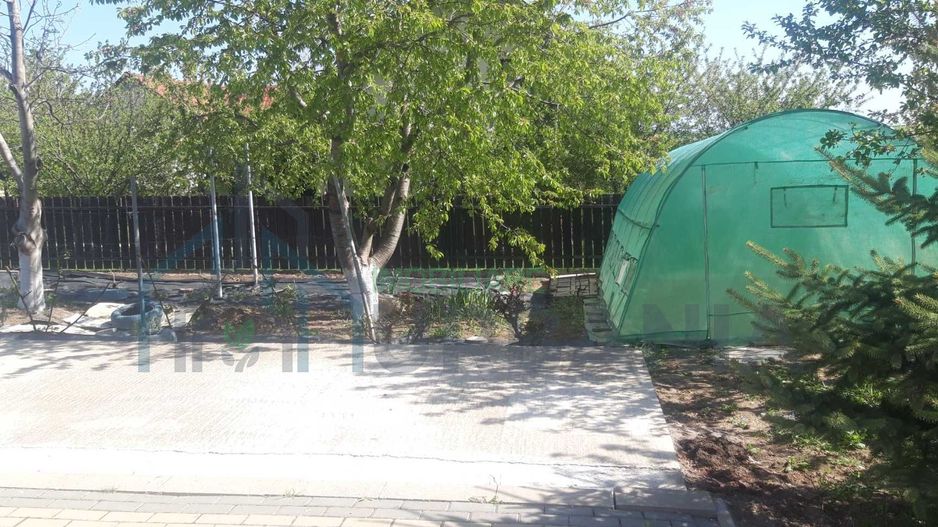 Casă de vânzare în Horlești, comuna Rediu, teren 900 mp, 3 camere - Poză 3