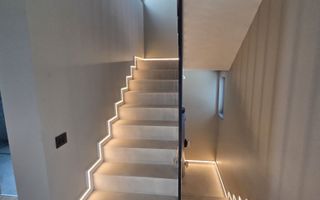 Casa Smart Panouri fotovoltaice Pompa caldura vata bazaltica 15 - Poză 4