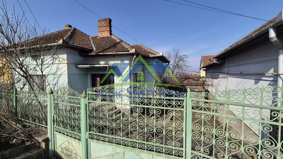 Casă +teren 828 mp Hunedoara, Str. Stejarilor – 3 camere, garaj, curte - Poză 3