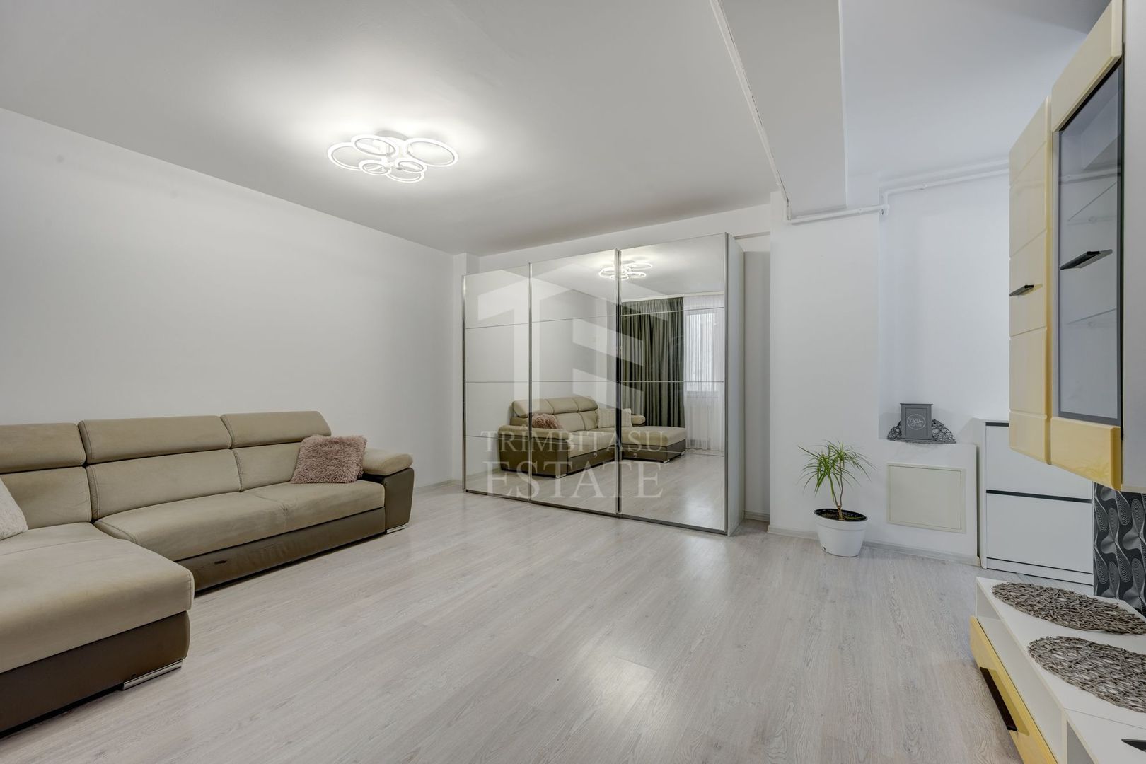 Apartamentul Cochet cu 3 cam. in Tineretului 24 !Mob/Utilat ! - Poză 9