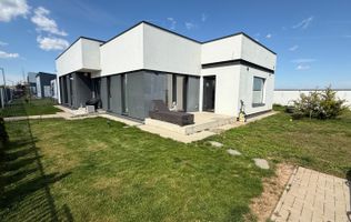 Moara Vlasiei / Caciulati, finisaje premium, 4 camerere, teren 550 mp