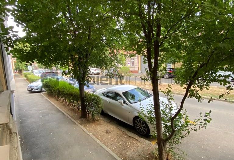 Sapient | Casa situata in zona ultracentrala, strada Dunarea - Poză 11