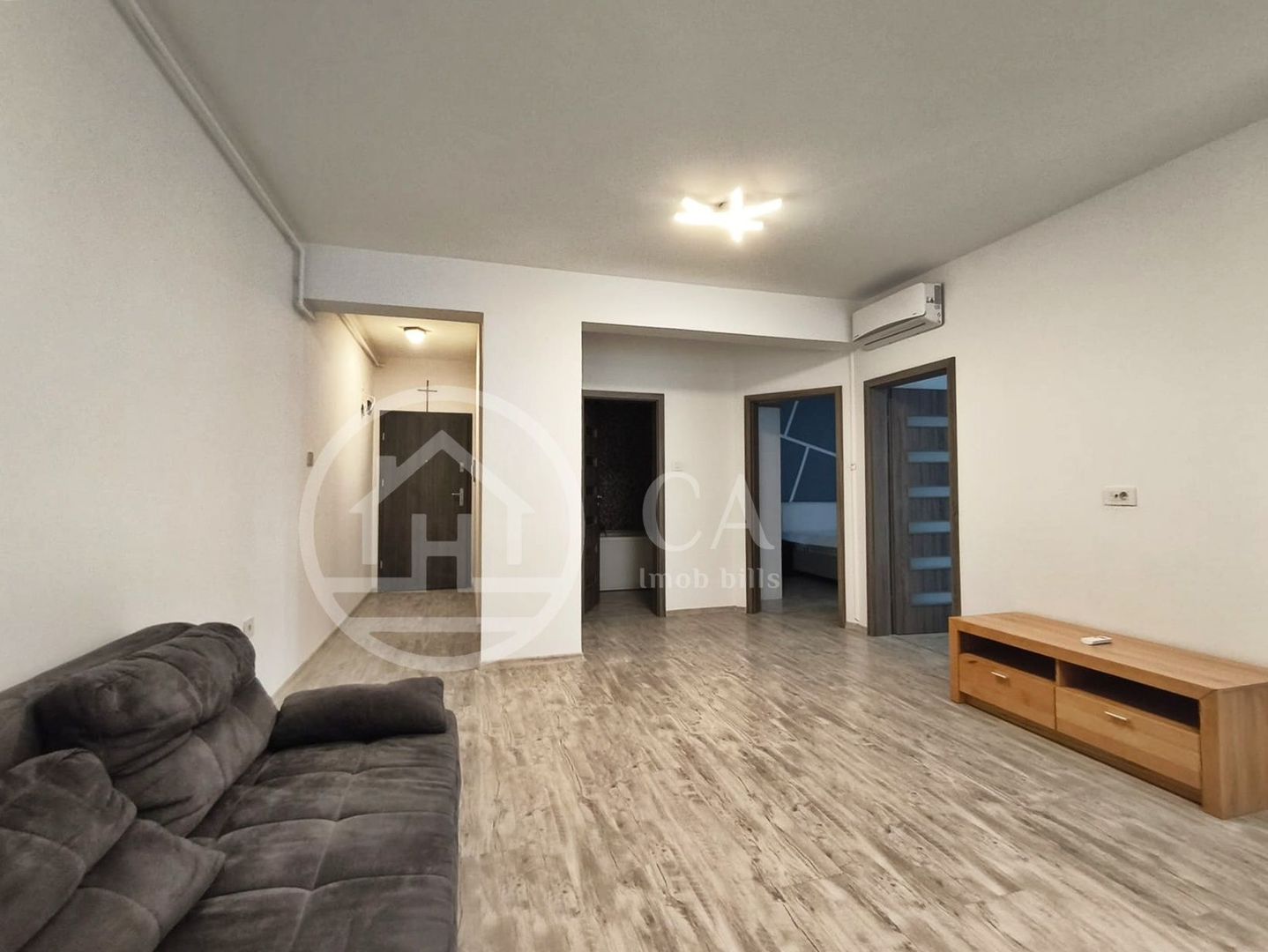 Apartament de vânzare cu 3 camere în Santandrei, Bihor - Poză 8
