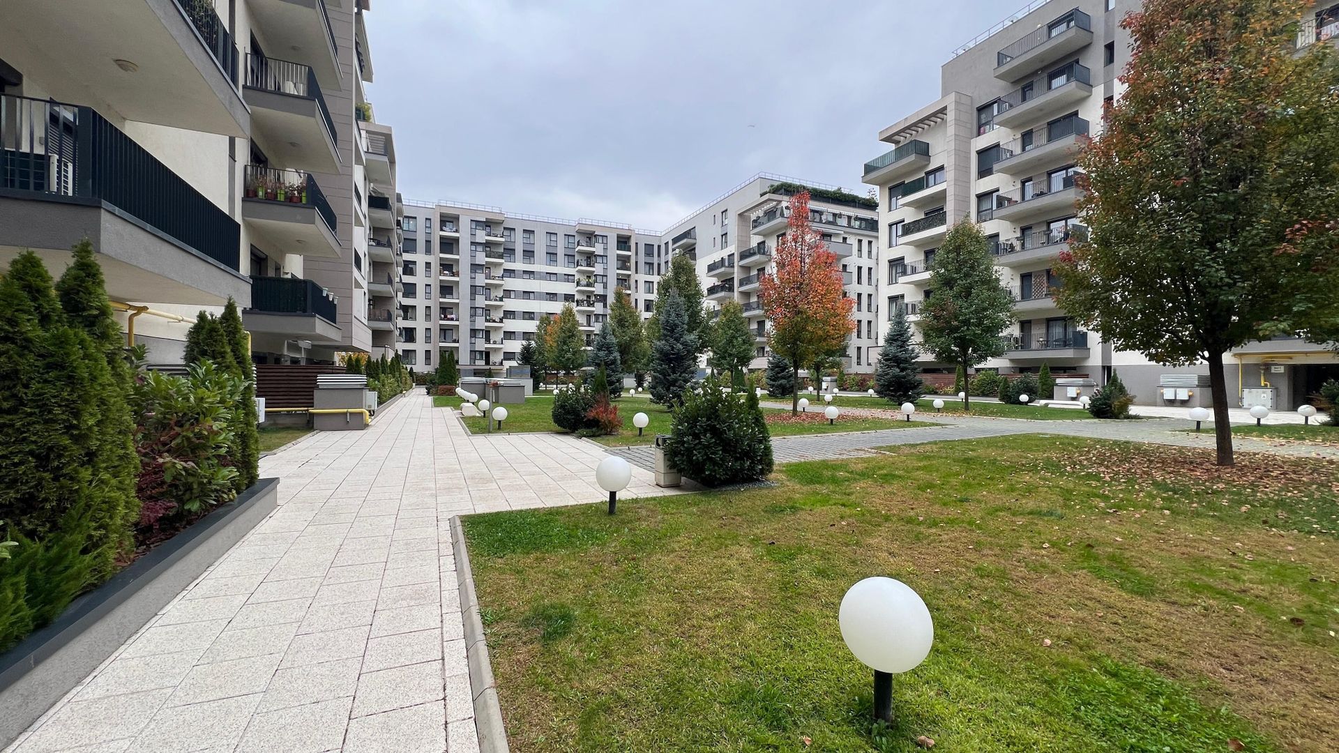 3 camere | parcare subterana si boxa | vedere libera - Poză 14