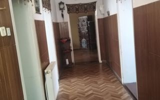 Casa individuala de vanzare in cartierul Gruia - Poză 5
