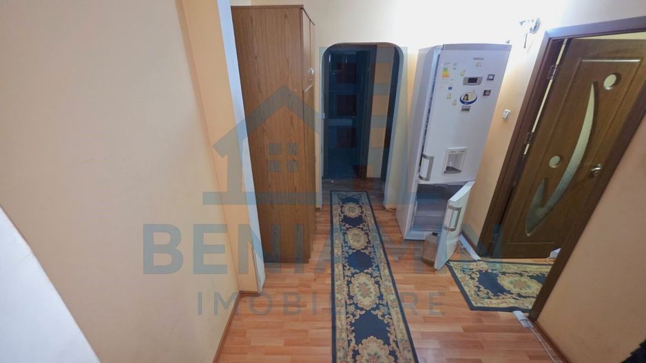 Apartament de inchiriat 2 camere decomandat parter Cornitoiu - Poză 4