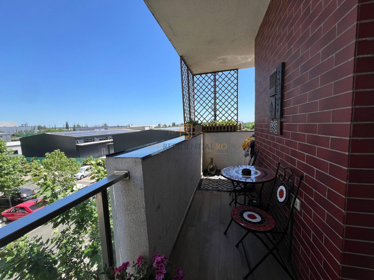 Apartament premium cu 3 camere, suprafață generoasă și loc de parcare - Poză 18