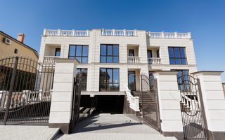 Vânzare, townhouse, pe str-la 1 Sfinții Marțiri Brâncoveni, sec. Codru - Poză 1