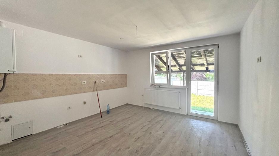 Super pret- Casa individuala - 4 camere - 1334 euro/ mp - Sag - Poză 1