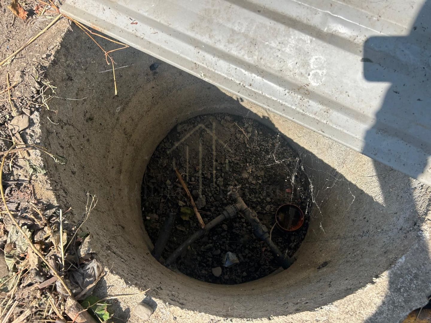 Casă de vânzare în centrul Oituzului, DN11 - Poză 15