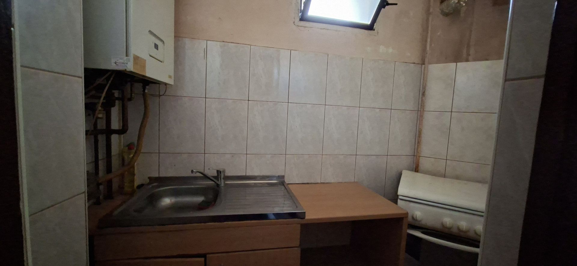 Apartament cu 3 camere - zona semicentrala - Poză 10