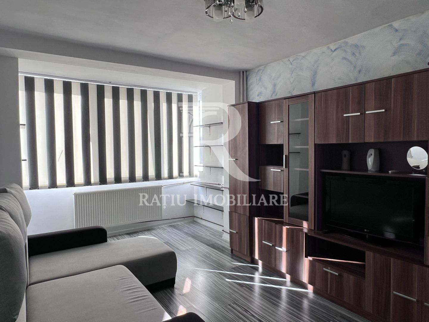 Apartament cu 2 camere | Ascensor | Tip AN | Dacia | Oradea - Poză 1