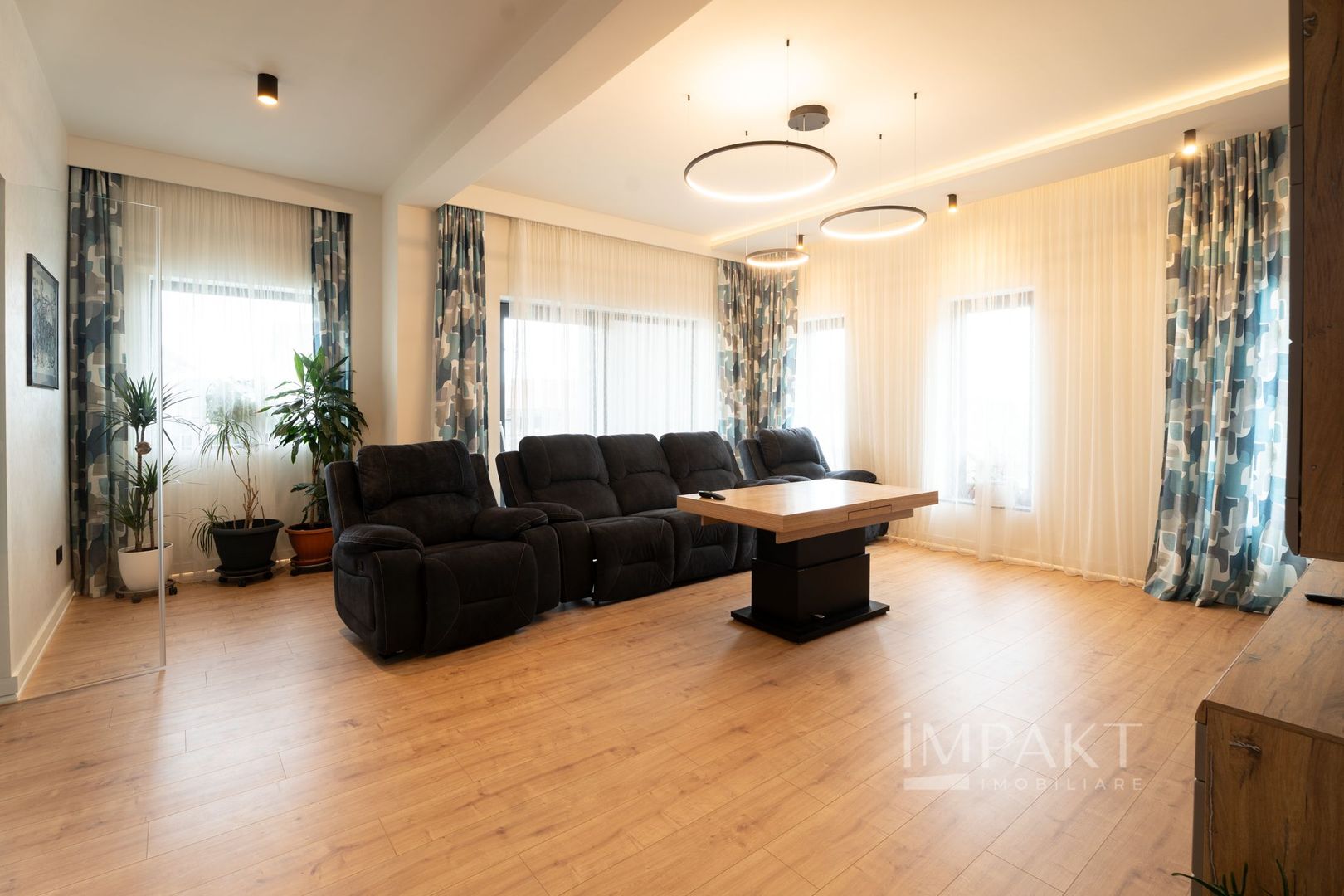 Vile elegante cu 800 m2 teren in cartierul Faget ! - Poză 6