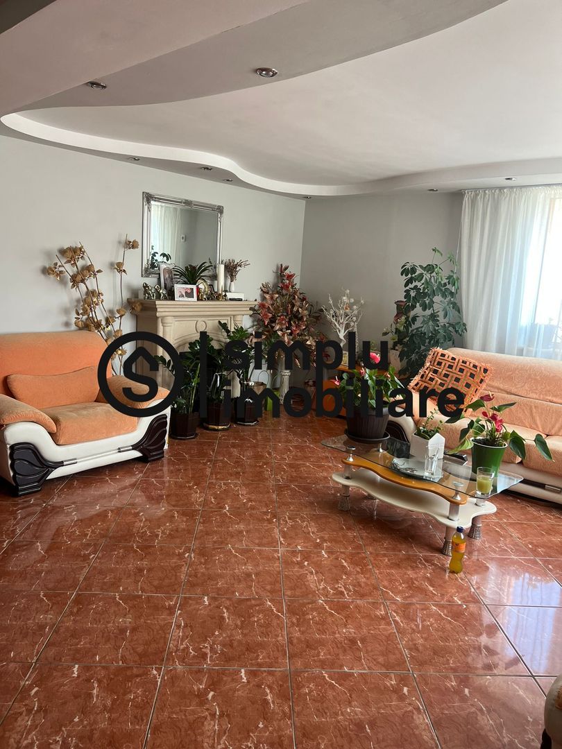 Vila S+P+1+M Lapus, str Paunitei - Poză 30