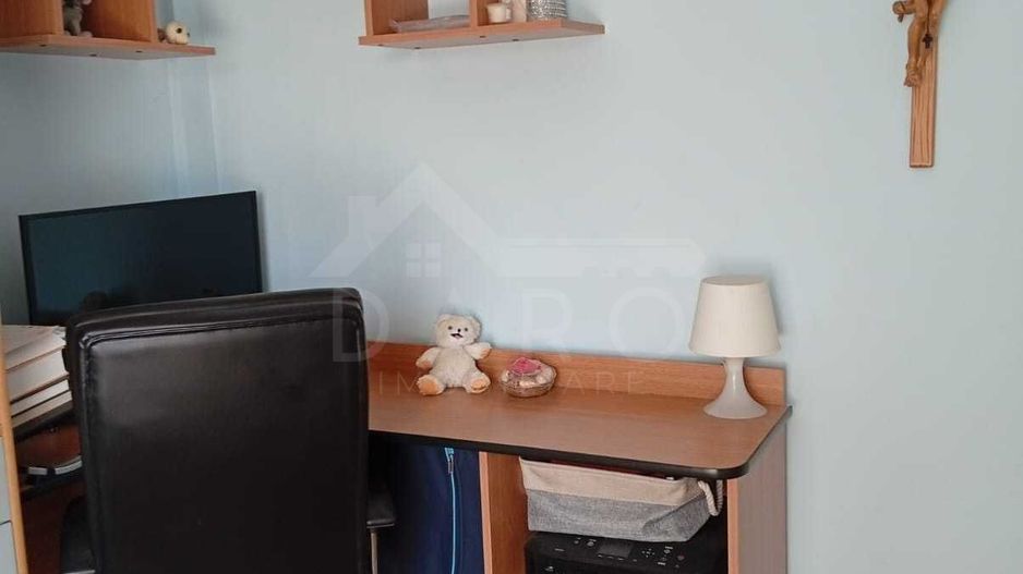 de vanzare apartament cu 2 camere in Cartierul Unirii - Poză 2