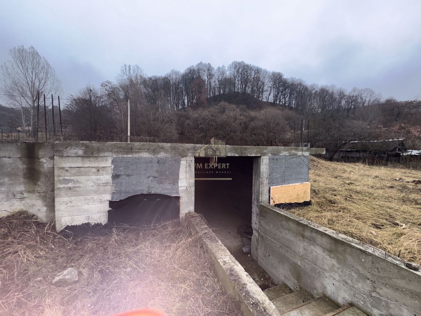 TEREN INTRAVILAN 2200 MP CAMPULUNG ARGES - Poză 27