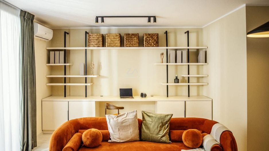 Mobilat si utilat. Loc parcare. - Poză 1