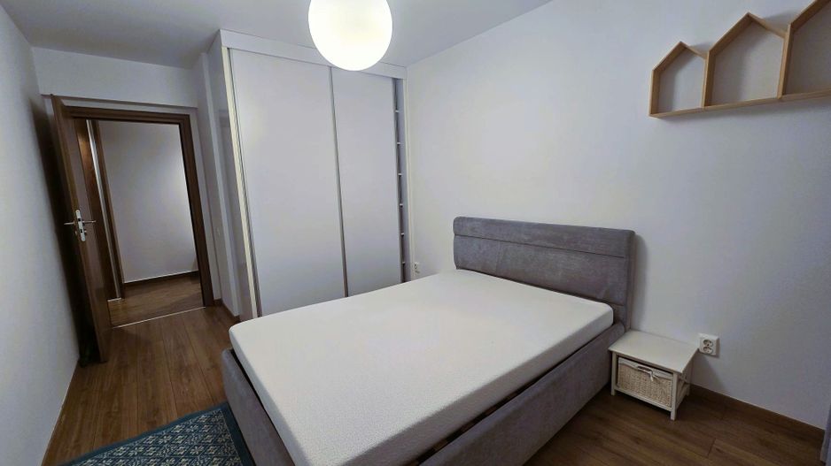 Apartament 3 camere Aparatorii Patriei-Bloc Nou-Parcare inclusa - Poză 2