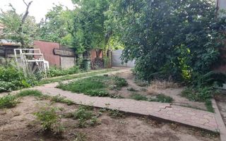 Vila cu piscina, 950  mp teren -  Piata Centrala, str. Posta Veche - Poză 5