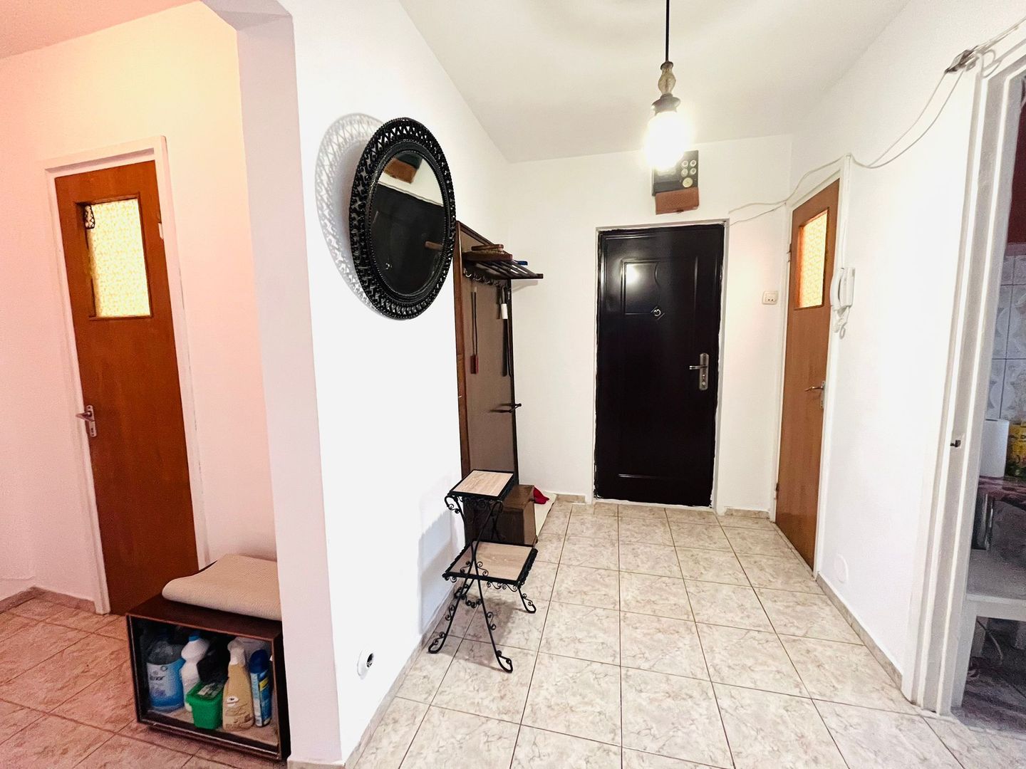 APARTAMENT 3 CAMERE DECOMANDAT SU 63MP ETAJ 3/4 DRUMUL TABEREI - Poză 8