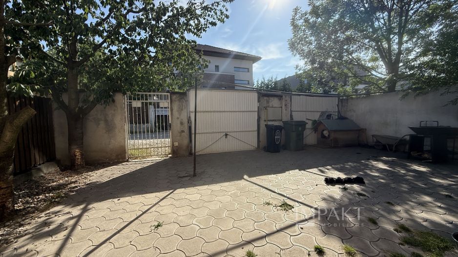 Casa insiruita D+P+E+P langa Grand Hotel Italia - Poză 13