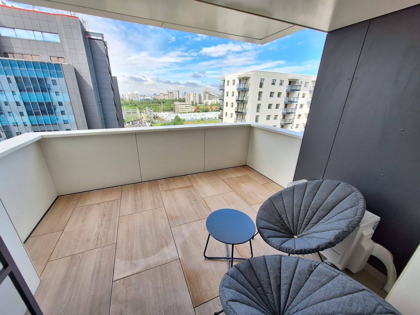 2 CAMERE - DECOMANDAT - ULTRA FINISAT - MOBILAT UTILAT COMPLET - Poză 11