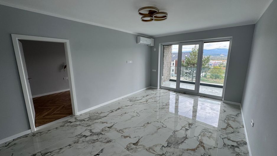 Apartament modern 3 camere - Cristian Sibiu - Poză 11