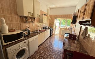 Pensiune lângă Castelul Bran | 9 camere | Pregătită pentru activitate - Poză 3