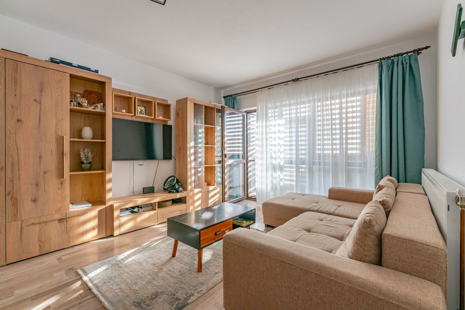 Apartament Sânpetru | 70 mp Suprafață Totală + Curte Proprie | Parcare - Poză 3