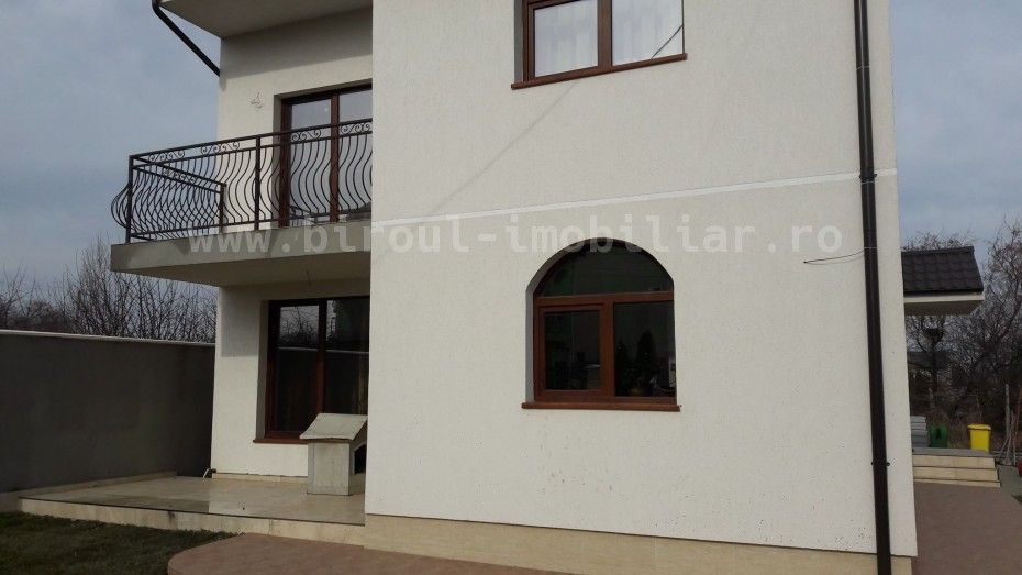 Vilă Cocheta de Vânzare în zona Steaua de Mare, Eforie Nord - Poză 2