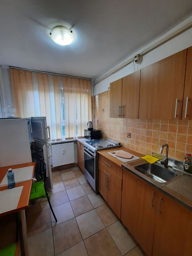 Apartament 2 camere decomandat, balcon 9 mp, 5 min metrou Titan - Poză 6
