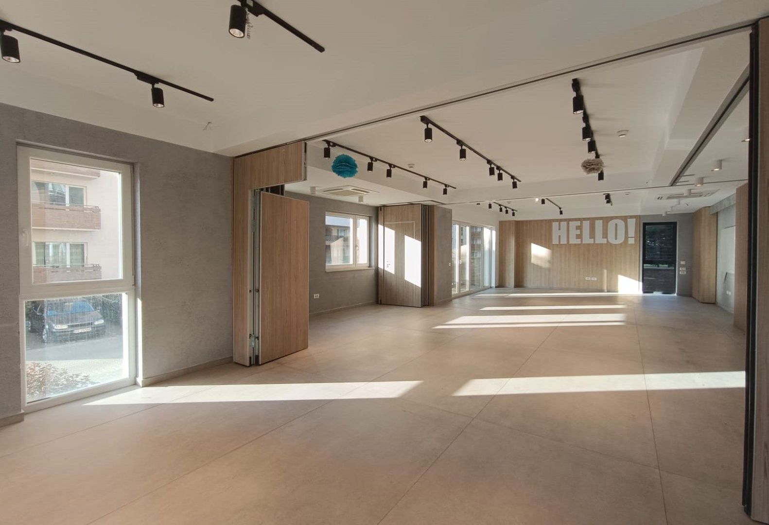 Inchiriem spatiu comercial 202 mp zona Coresi - Poză 3