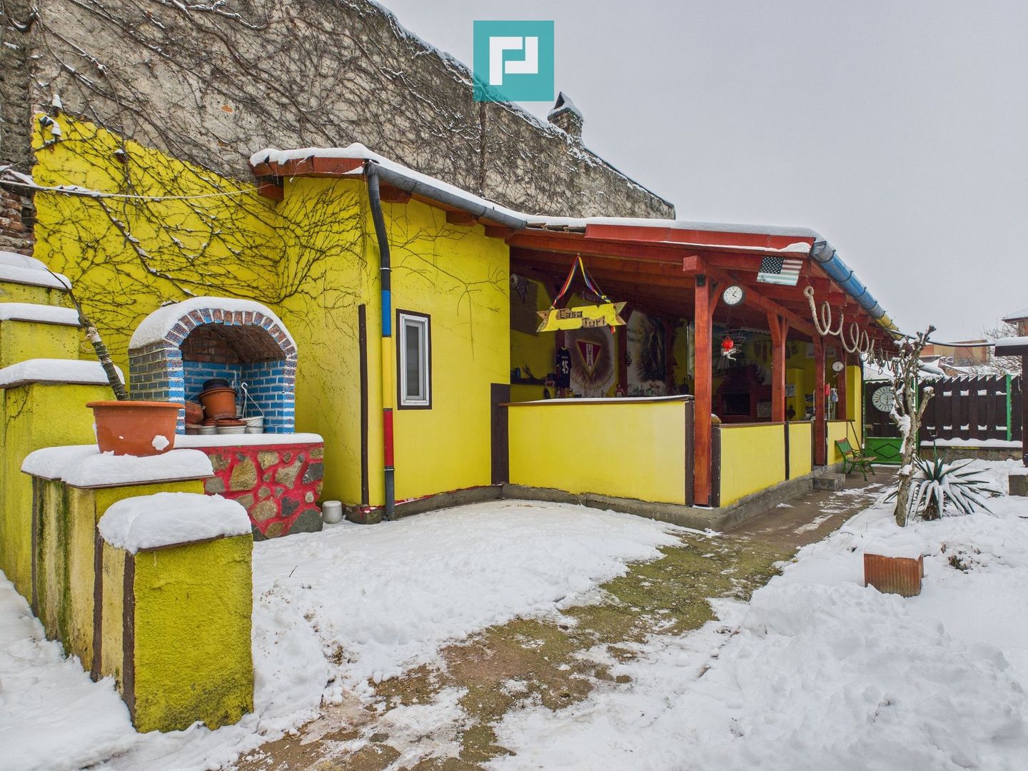 Casă cu 4 camere în zona Parneava - Poză 8