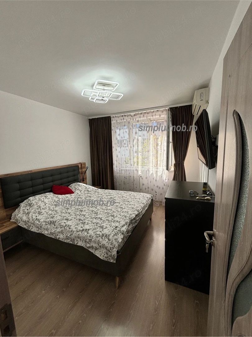 Titan 2 Camere - Poză 3