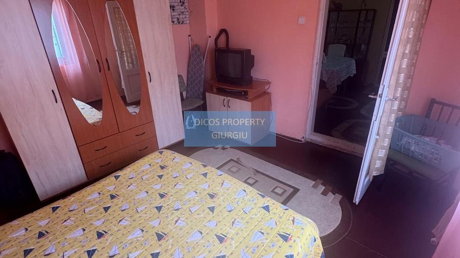 Casă de vânzare – Strada Mugurilor - Poză 4