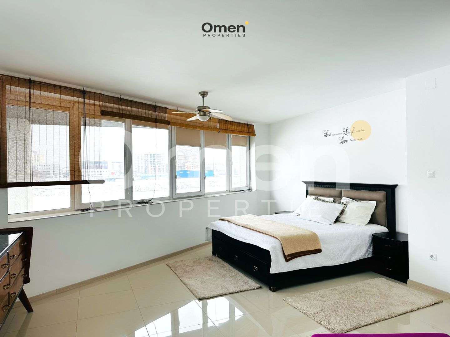 Apartament deschis cu o camera 92 mp - Poză 4