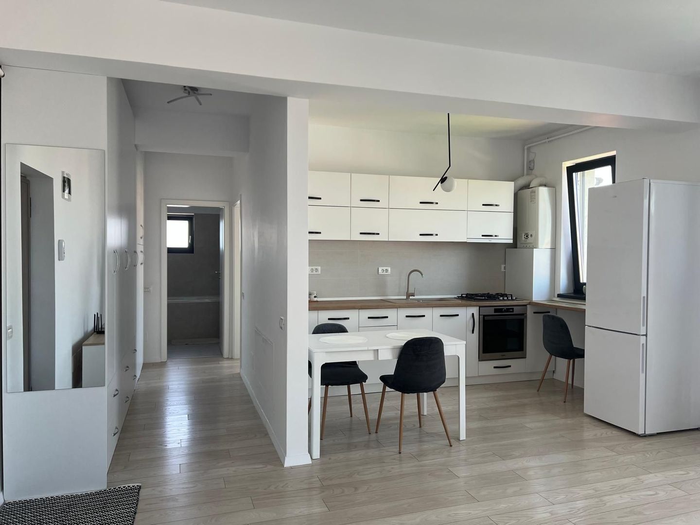 Apartament 2 camere | Pipera – Rond OMV | bloc boutique | parcare - Poză 2