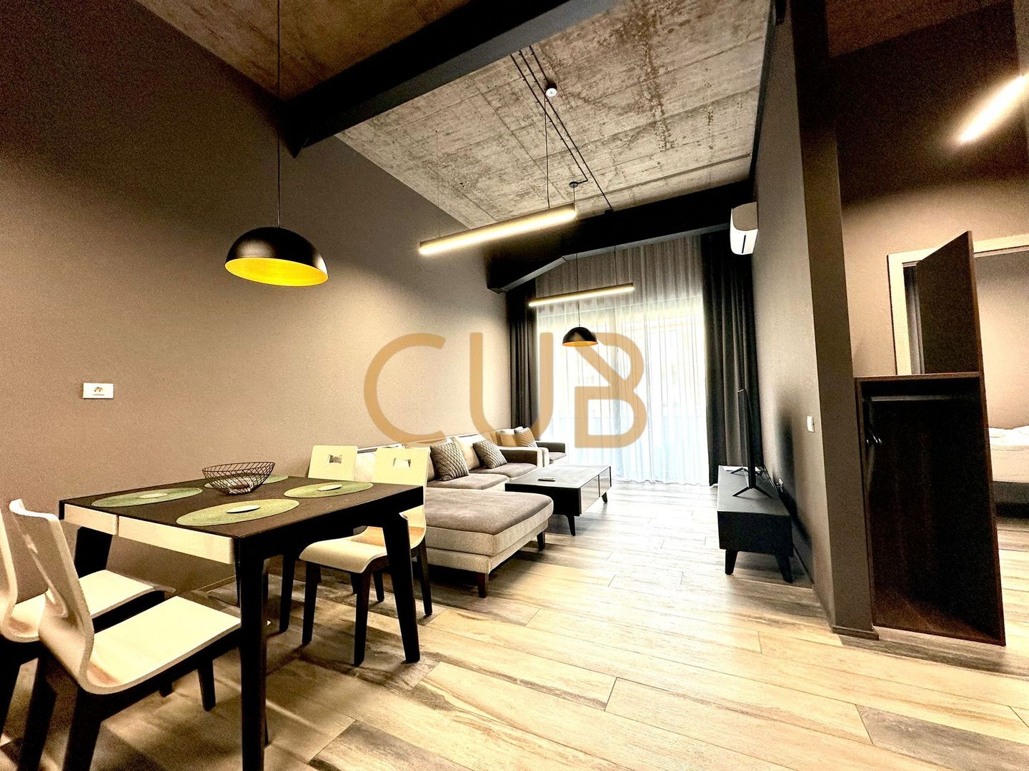 2cam DEOSEBIT | bloc nou,parcare,centrala,AC | Zona CENTRALA/CENTRU - Poză 5