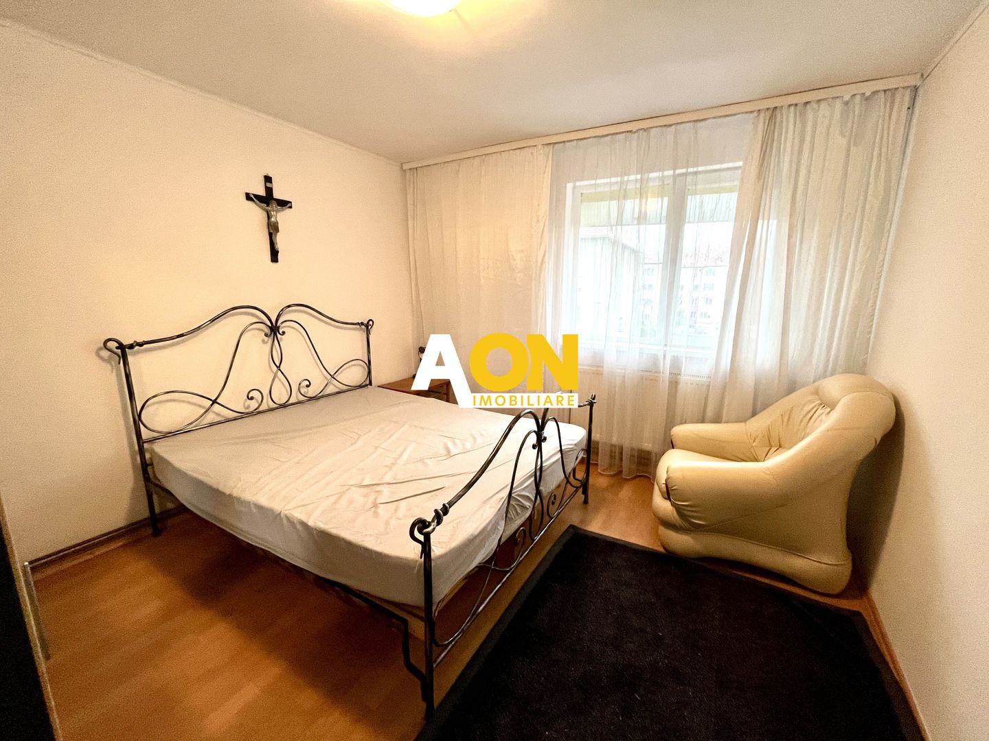 Apartament cu 2 Camere,  Etaj Intermediar, Zona Bld. Transilvaniei - Poză 1