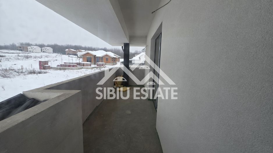 Casa individuala ,cu carport si pivnita, Calea Cisnadiei - Poză 15