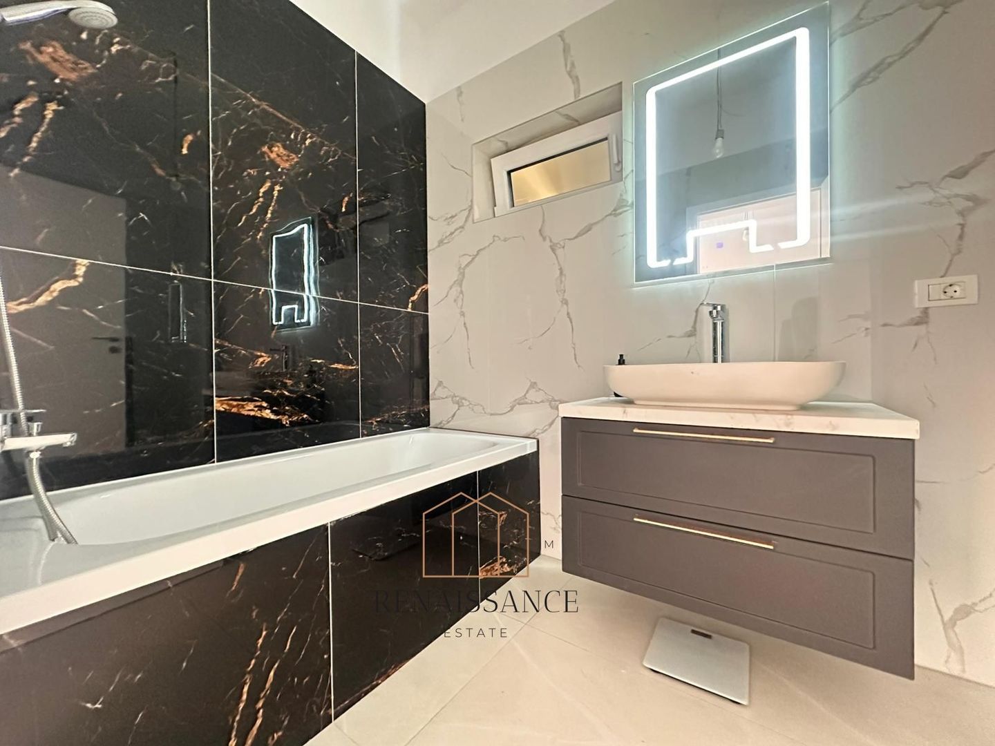 Giroc 3 Camere 2 Bai | 78mp Utili + 12mp Balcon Parter | Bloc Nou - Asfalt - Poză 6