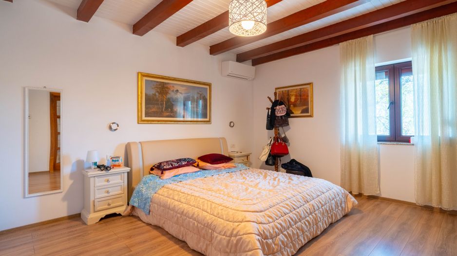 Vanzare Casa Noua Independenta Energetic în Stil Italian – Paulis - Poză 8