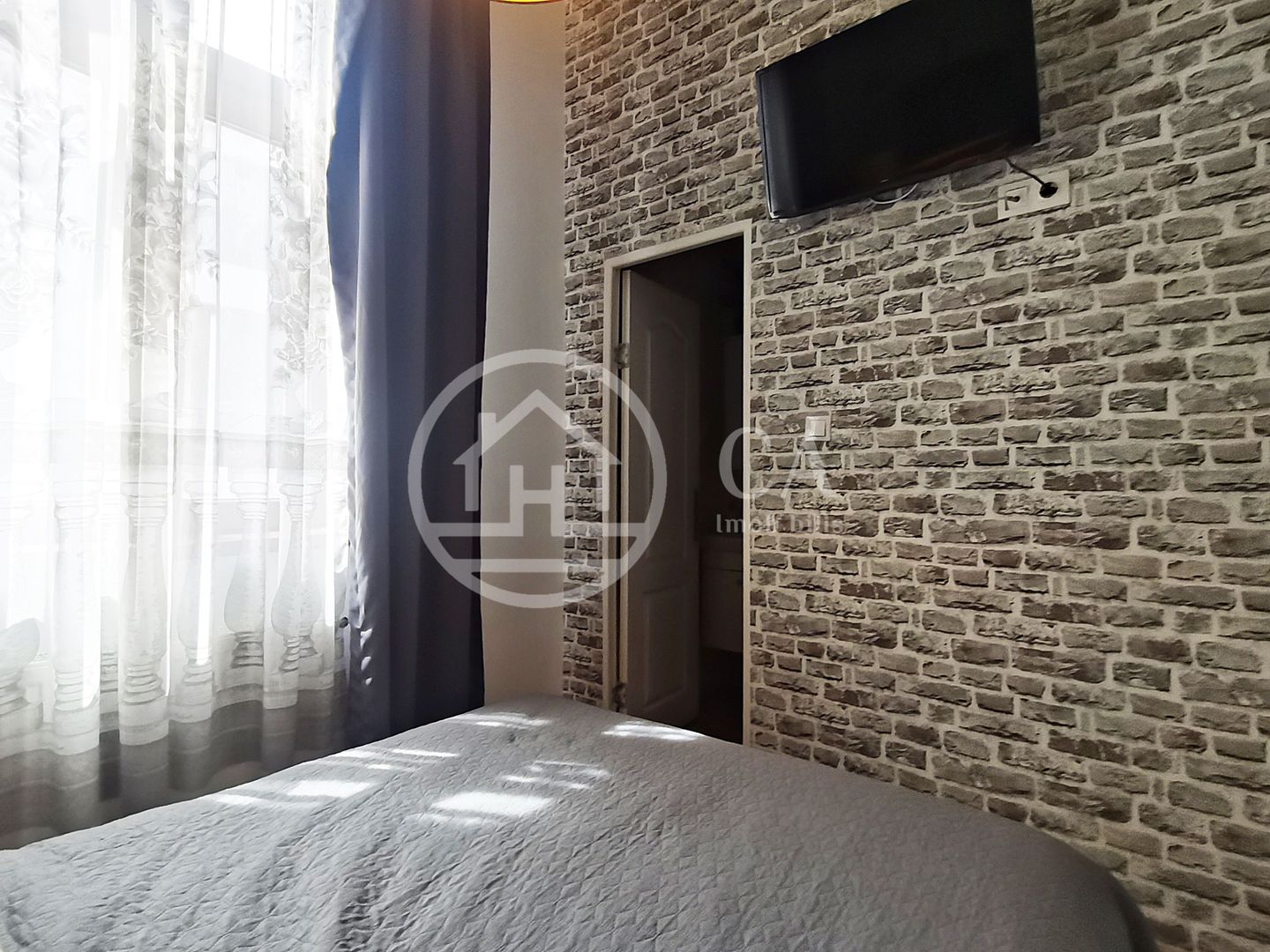 Apartament de închiriat cu 4 camere în zona Ultracentrală, Oradea - Poză 8