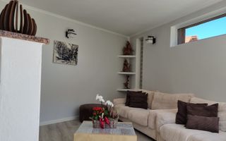 CASA INDIVIDUALA , MODERNA LA POALELE MUNTILOR!! - Poză 3